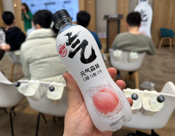 元?dú)馍謸Q新包裝設(shè)計(jì)，気變氣了！